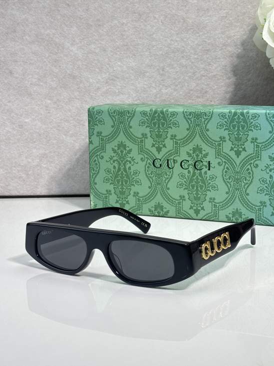 Picture of Gucci Sunglasses _SKUfw80915263fw
